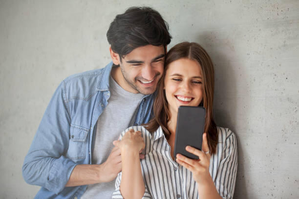 Интернет и знакомства: как технологии меняют наше представление о знакомствах