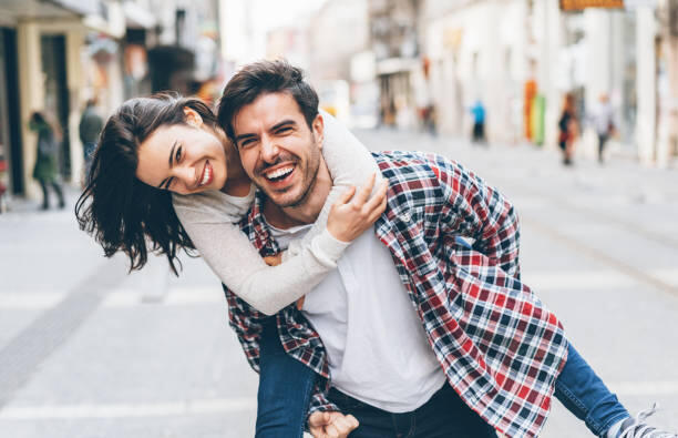 Открывая новые горизонты: почему важно исследовать мир знакомств