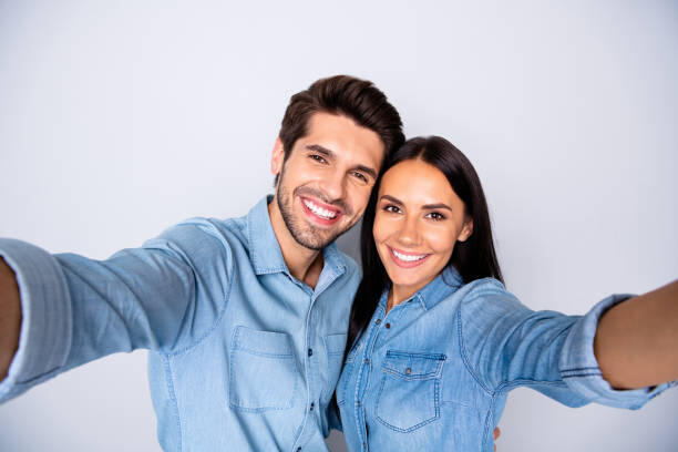 Секреты успешного начала общения на сайте знакомств