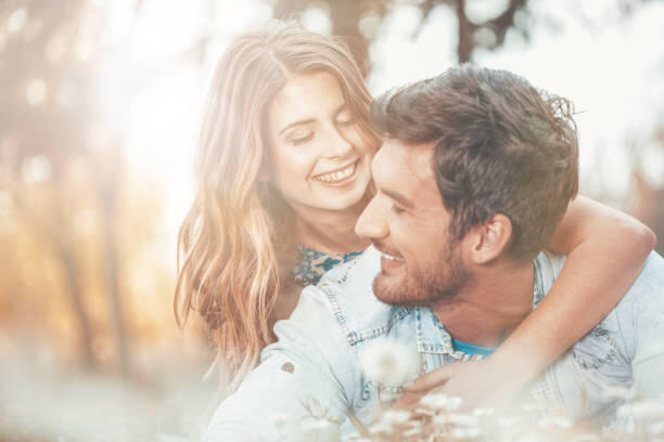 Введение в мир онлайн-знакомств: искусство начала новых знакомств