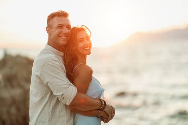 Начало общения на сайте знакомств: какие темы обсуждать