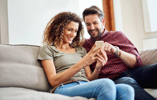 Начало общения на сайте знакомств: как сделать первый шаг