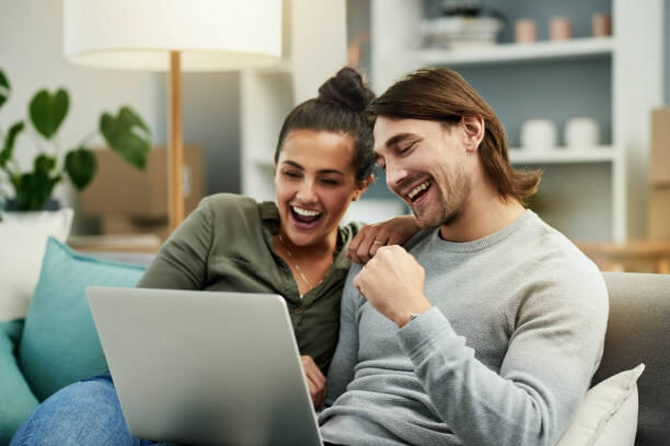 Начало общения на сайте знакомств: как избежать трудностей