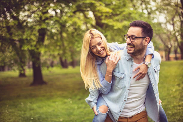 Начало общения на сайте знакомств: как составить привлекательное сообщение