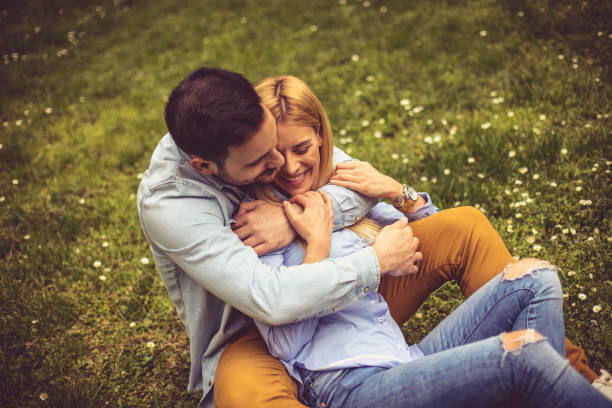 Начало общения на сайте знакомств: советы от экспертов