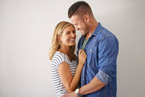 Как находить новых друзей и партнеров для отношений