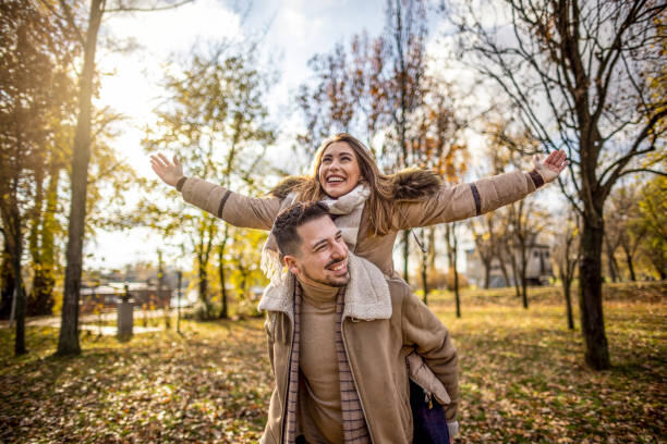 Как начать общение на сайте знакомств: советы для успешного старта