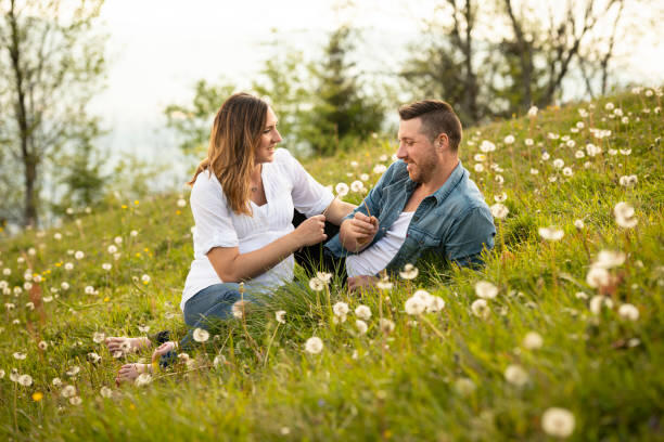 Начало общения на сайте знакомств: как сделать первый шаг к интересному общению