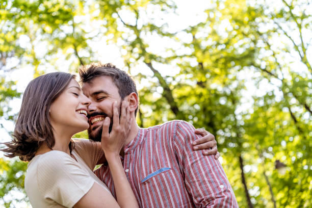Секреты успешного начала общения на сайте знакомств