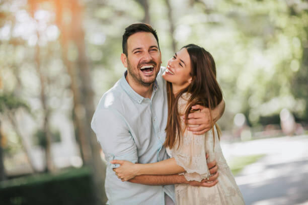 Начало общения на сайте знакомств: советы от экспертов