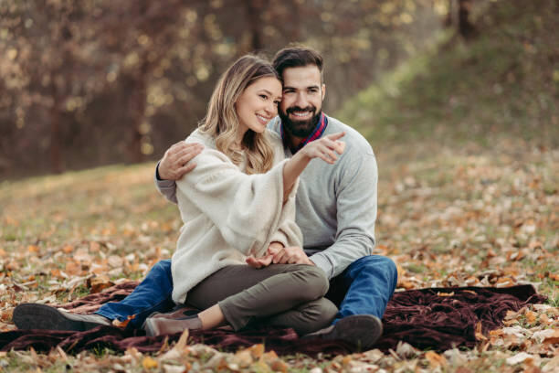 Начало общения на сайте знакомств: как сделать первый шаг к удачному знакомству