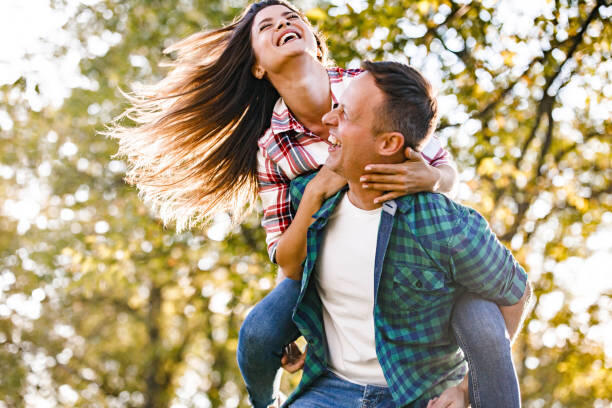 Как сделать первый шаг к успешному общению на сайте знакомств