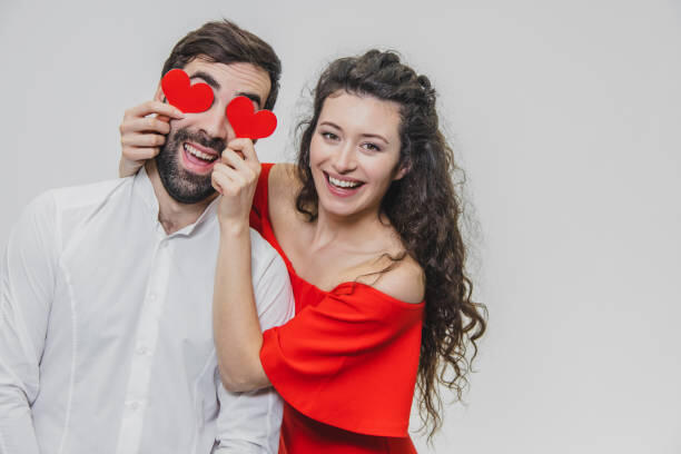 Психология знакомств: какие законы действуют в мире знакомств и отношений