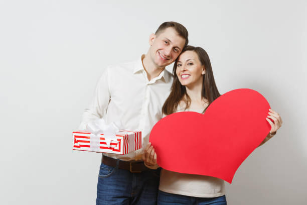 От смс до свидания: как интернет меняет наш подход к знакомствам