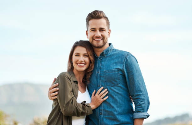 Начало общения на сайте знакомств: какие темы обсуждать