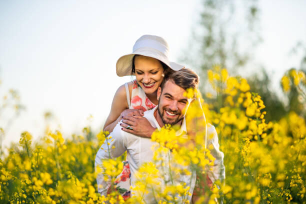 Необычные идеи для первого свидания: как создать атмосферу веселья и радости