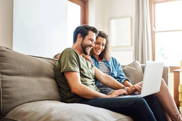 Как начать общение на сайте знакомств: советы и рекомендации