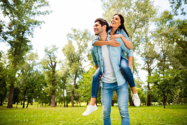 Как сделать первый шаг к успешному общению на сайте знакомств