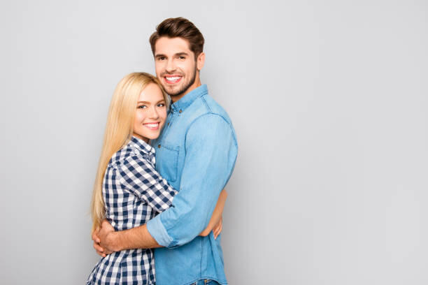 Начало общения на сайте знакомств: как сделать впечатление с первого сообщения