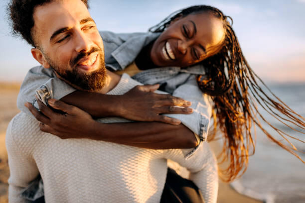 Как сделать первое свидание незабываемым: идеи и советы