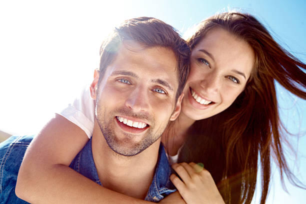 Секреты успешного начала общения на сайте знакомств