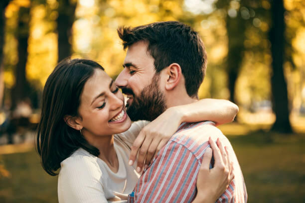 Как находить новых друзей и партнеров для отношений