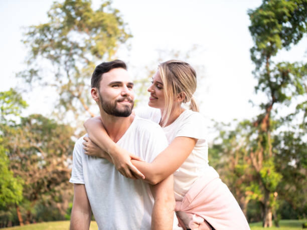 Искусство начала общения на сайте знакомств: секреты удачного старта