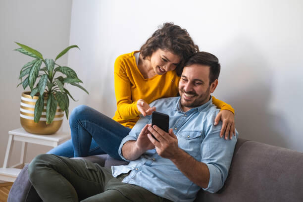 Интернет-знакомства: новый этап в развитии отношений