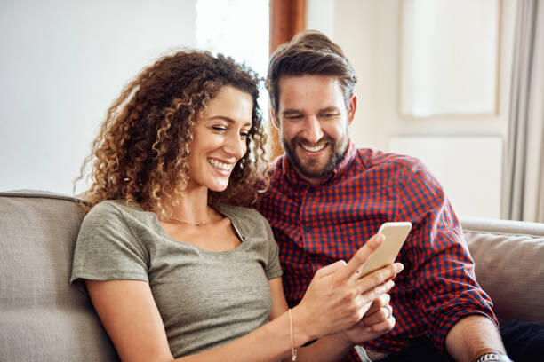 Как находить новых друзей и партнеров для отношений