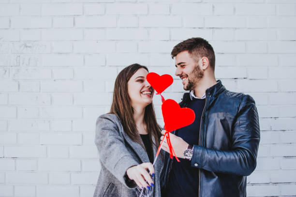 Начало общения на сайте знакомств: как избежать трудностей