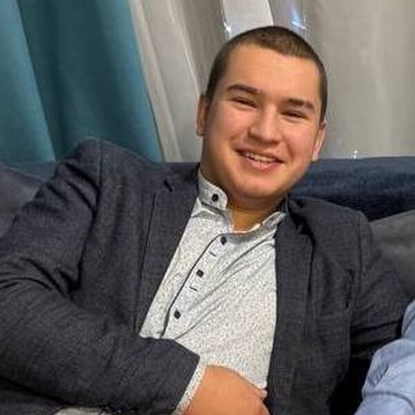 Никита, 18 Лет. Докучаевск